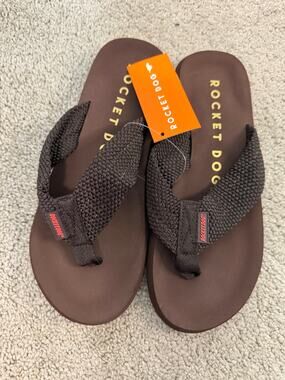 New Rocket Dog Women's Minimal Brown Slide Sandals Size 8